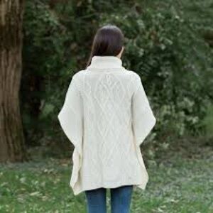 Beautiful knitted cape poncho